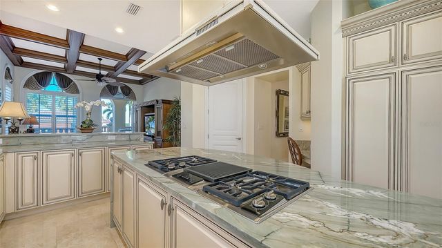 4127 GULF OF MEXICO DRIVE N102, Longboat Key, FL 34228