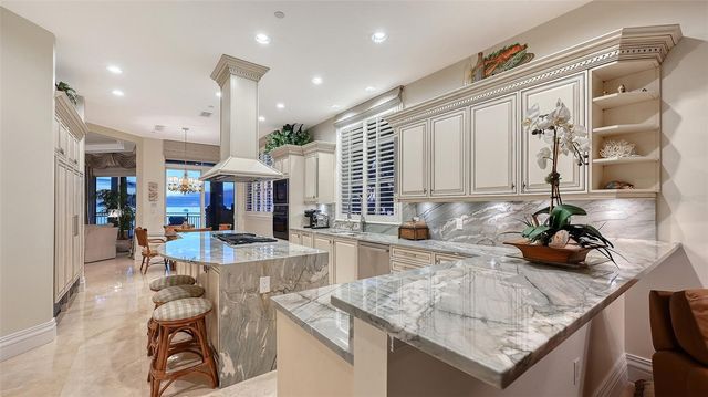 4127 GULF OF MEXICO DRIVE N102, Longboat Key, FL 34228