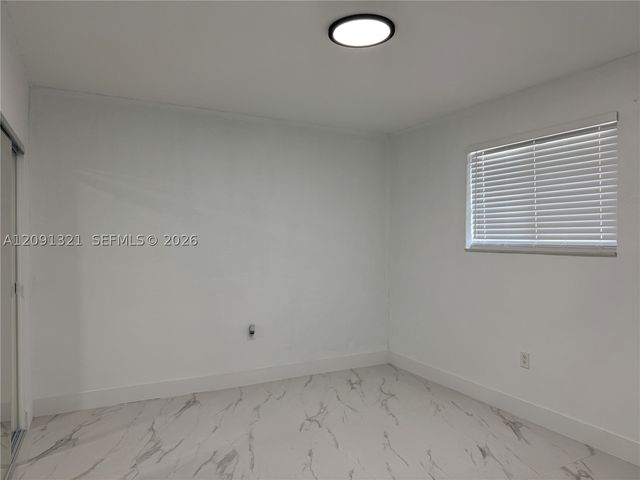 1901 NW 30th St 2, Miami, FL 33142