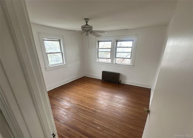 2922 Oceanside Road, Oceanside, NY 11572