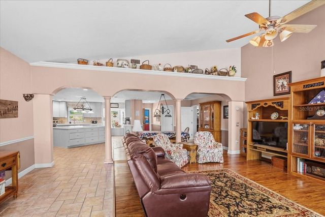 8386 AUSTIN ROAD, Melrose, FL 32666