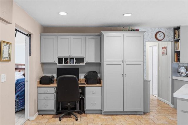 8386 AUSTIN ROAD, Melrose, FL 32666