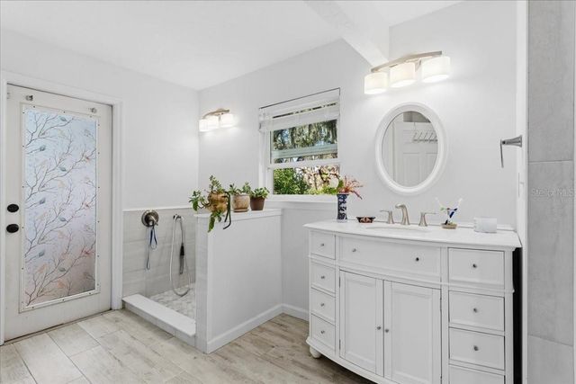 8386 AUSTIN ROAD, Melrose, FL 32666