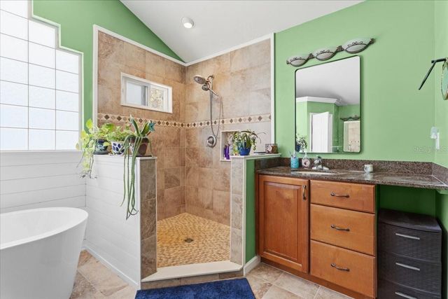 8386 AUSTIN ROAD, Melrose, FL 32666