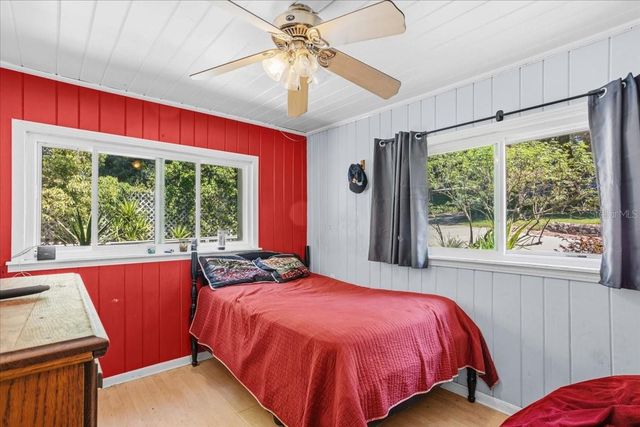 8386 AUSTIN ROAD, Melrose, FL 32666
