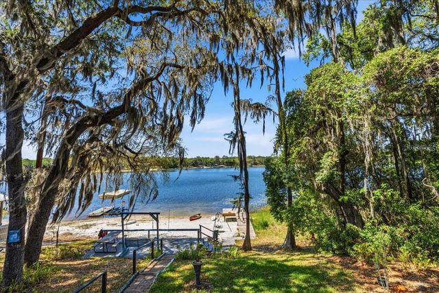 8386 AUSTIN ROAD, Melrose, FL 32666