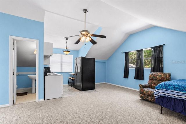 8386 AUSTIN ROAD, Melrose, FL 32666