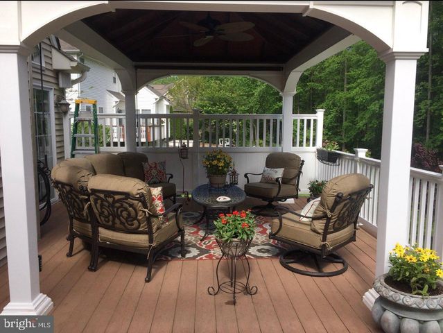 8 CLIFF CT, Sewell, NJ 08080