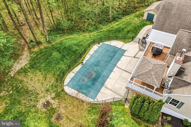 8 CLIFF CT, Sewell, NJ 08080