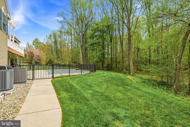 8 CLIFF CT, Sewell, NJ 08080