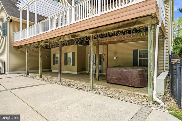 8 CLIFF CT, Sewell, NJ 08080