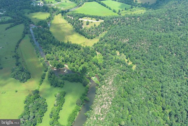 200 AC ON CACAPON RIVER & GW NATIONAL FOREST, Yellow Spring, WV 26865