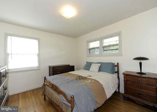 7408 FAIRCHILD DR, Alexandria, VA 22306