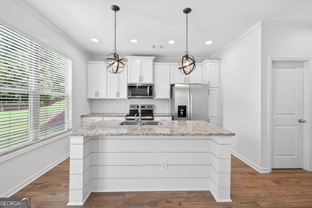 5544 Shallow Branch Drive, Flowery Branch, GA 30542