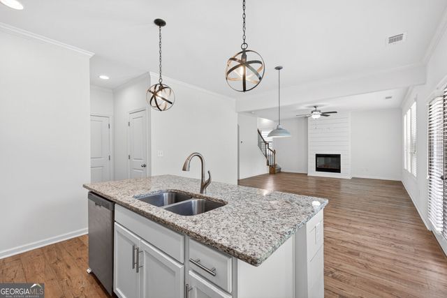 5544 Shallow Branch Drive, Flowery Branch, GA 30542