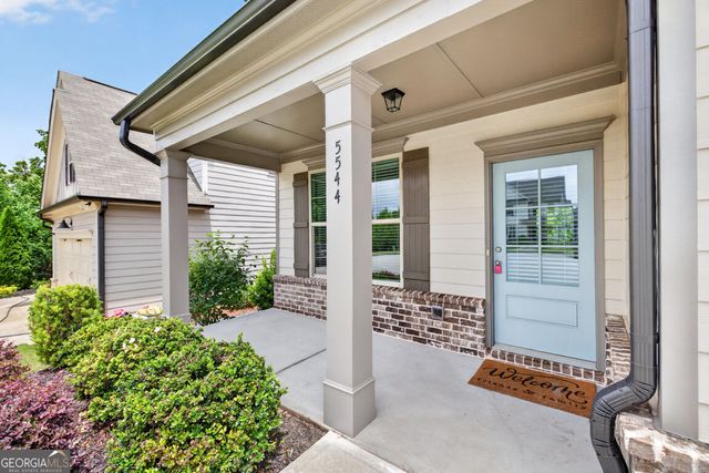 5544 Shallow Branch Drive, Flowery Branch, GA 30542