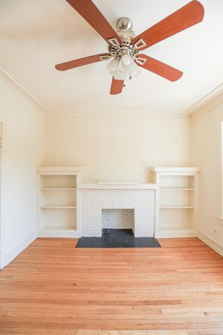 1250 W Montrose Avenue 131, Chicago, IL 60640