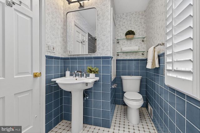 3262 ABERFOYLE PL NW, Washington, DC 20015