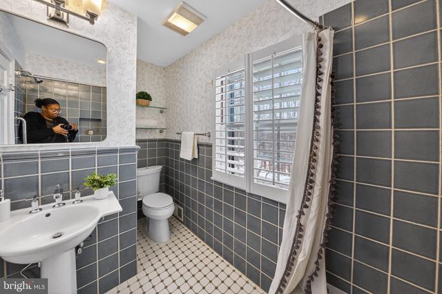 3262 ABERFOYLE PL NW, Washington, DC 20015