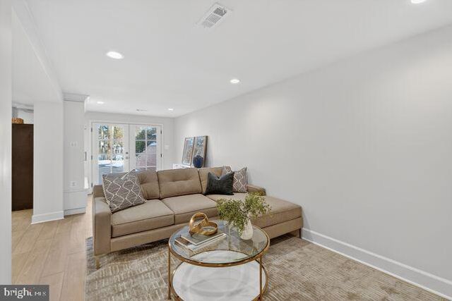 3262 ABERFOYLE PL NW, Washington, DC 20015