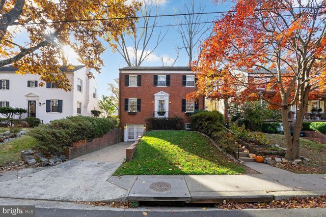 3262 ABERFOYLE PL NW, Washington, DC 20015