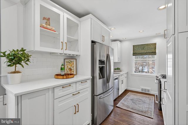 3262 ABERFOYLE PL NW, Washington, DC 20015