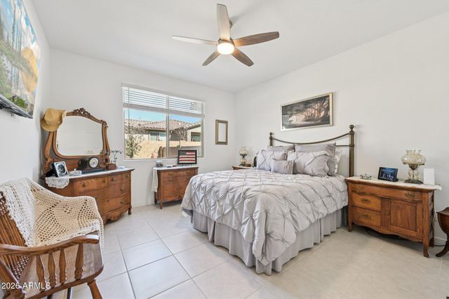 17150 W FALLEN LEAF Lane, Surprise, AZ 85387