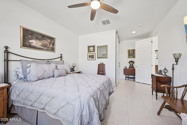 17150 W FALLEN LEAF Lane, Surprise, AZ 85387