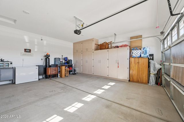 17150 W FALLEN LEAF Lane, Surprise, AZ 85387