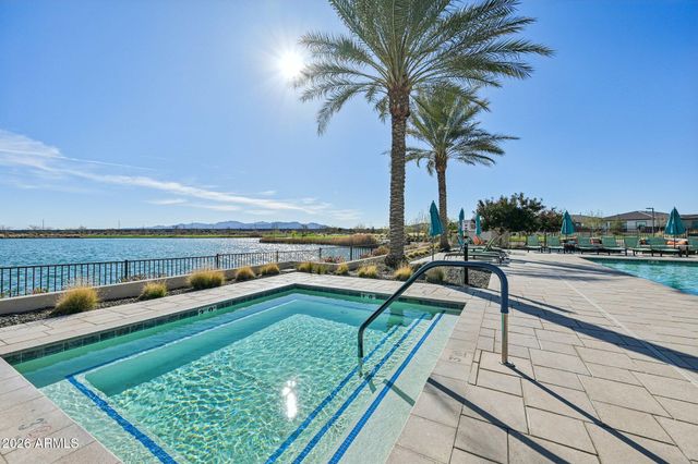 17150 W FALLEN LEAF Lane, Surprise, AZ 85387