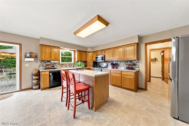 2535 Station Road, Medina, OH 44256