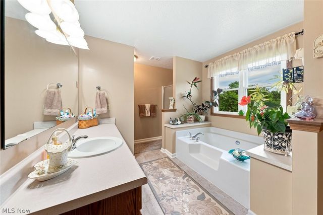 2535 Station Road, Medina, OH 44256