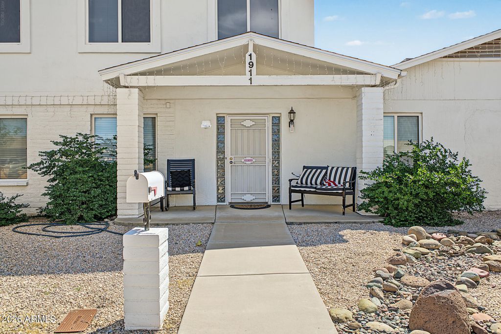 1911 W TARO Lane, Phoenix, AZ 85027 — photo 4