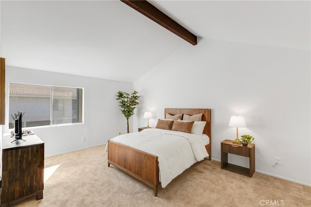 17221 Roscoe Boulevard 2, Northridge, CA 91325