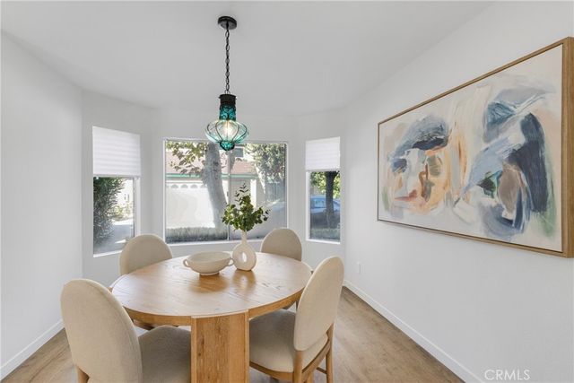 17221 Roscoe Boulevard 2, Northridge, CA 91325