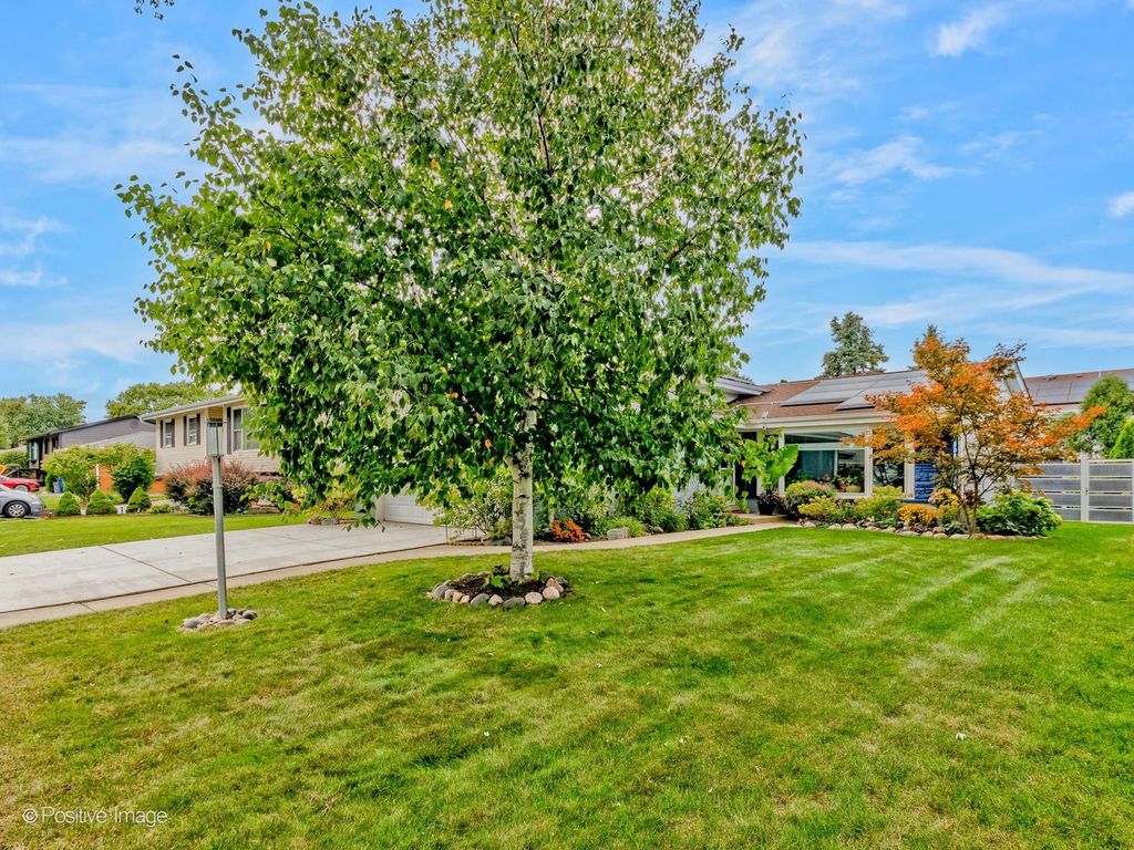 760 MADELYN Drive, Des Plaines, IL 60016 — photo 4