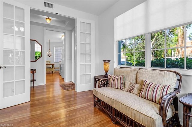 1301 Egrets LNDG 101, Naples, FL 34108