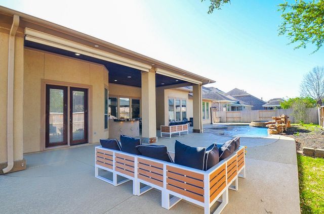 11215 Saronno Drive, Richmond, TX 77406