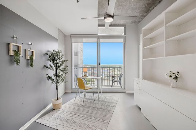415 Church St Apt 2413, Nashville, TN 37219