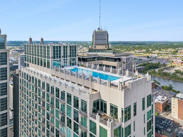 415 Church St Apt 2413, Nashville, TN 37219