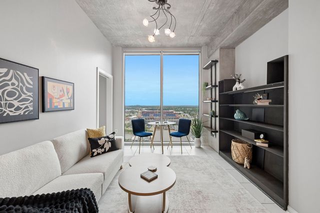 415 Church St Apt 2413, Nashville, TN 37219