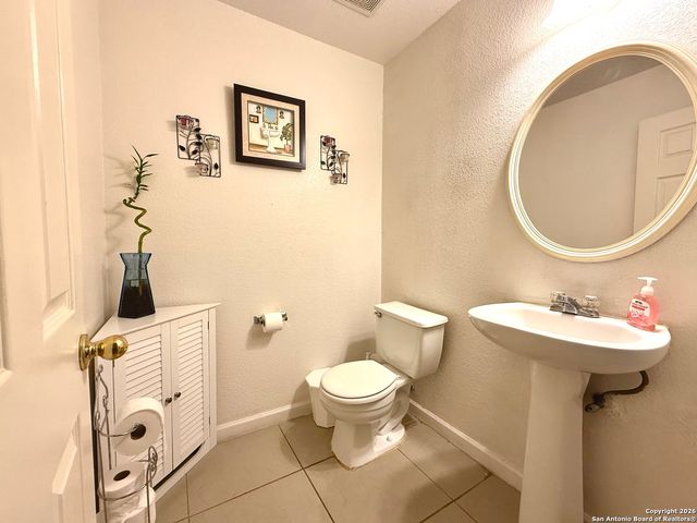 1235 Autumn Moon, San Antonio, TX 78245