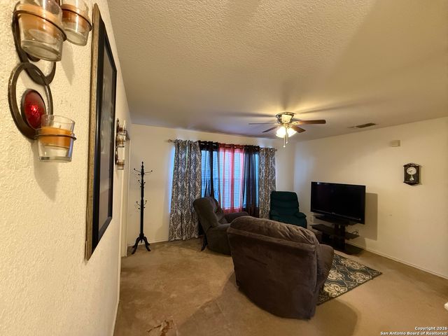 1235 Autumn Moon, San Antonio, TX 78245