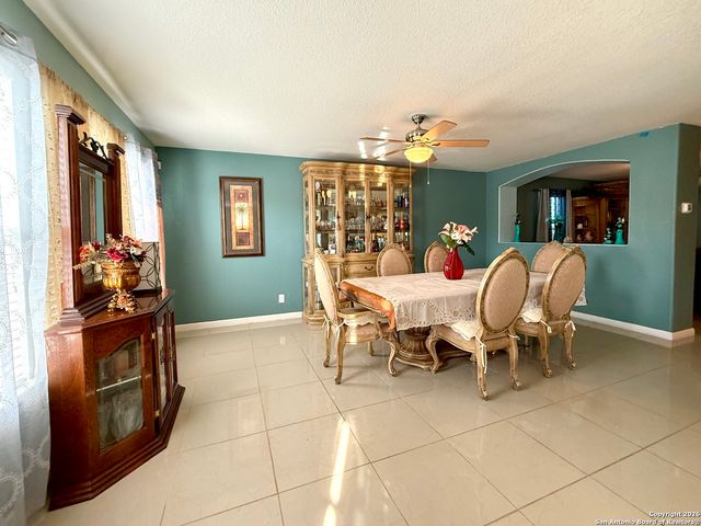 1235 Autumn Moon, San Antonio, TX 78245