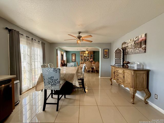 1235 Autumn Moon, San Antonio, TX 78245