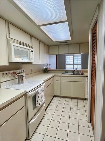 2352 FOREST DRIVE 2352, Inverness, FL 34453