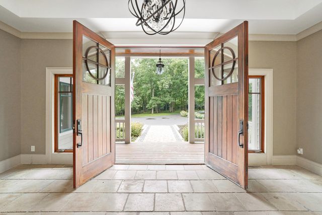 8108 Harriott Road, Dublin, OH 43017