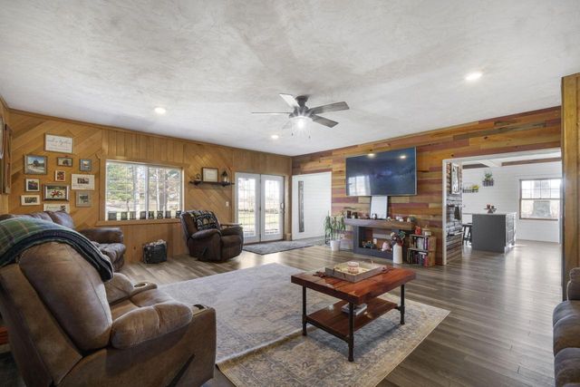 N1206 Katzenburg DRIVE, Campbellsport, WI 53010