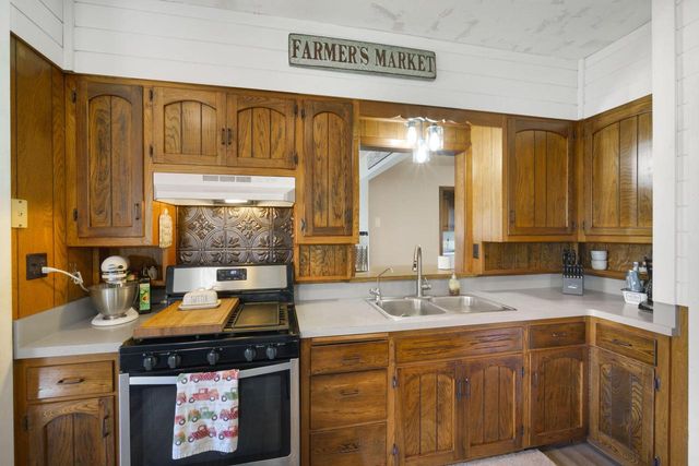 N1206 Katzenburg DRIVE, Campbellsport, WI 53010