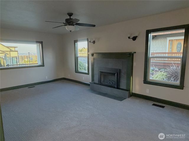5124 N Bennett Street, Ruston, WA 98407